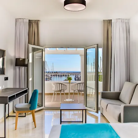 Moon Hotel&spa. 4*